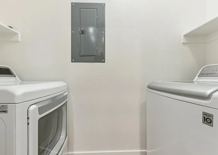 Apartment Cozysuites By The Stadium With Pool 26 Glendale