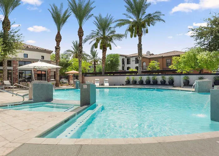 Apartment Cozysuites By The Stadium With Pool 26 Glendale